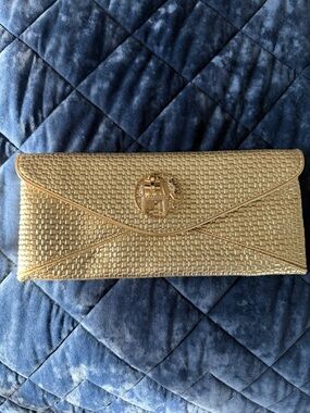 Lilly Pulitzer Gold Envelope Clutch – Elephant detail embellishment